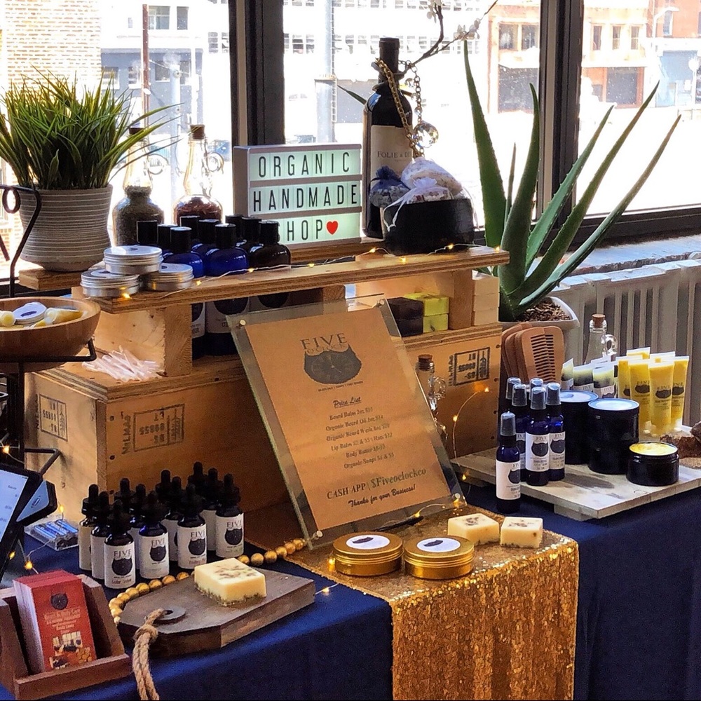 CEO OF FIVEOCLOCKCO Randy - Picture 5 of 8